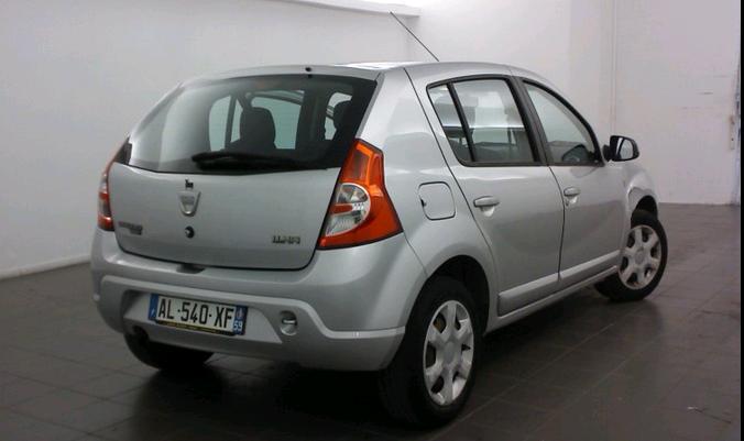 DACIA SANDERO (27/09/2010) - 