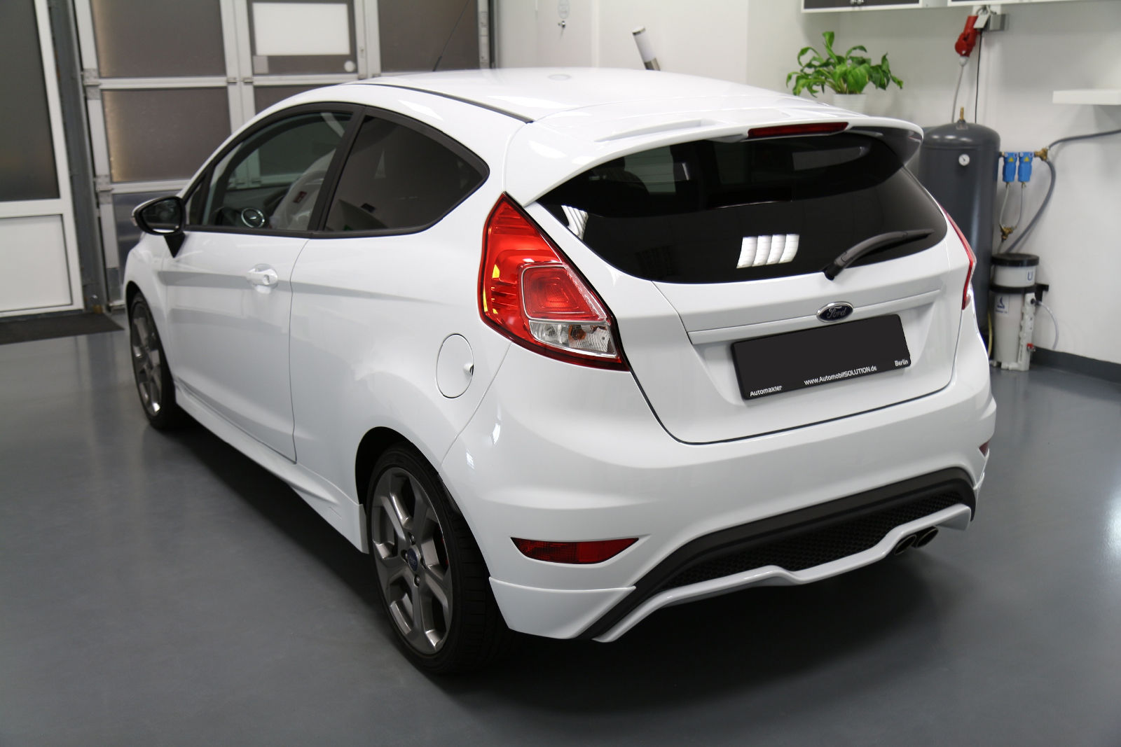 FORD FIESTA (01/10/2013) - 