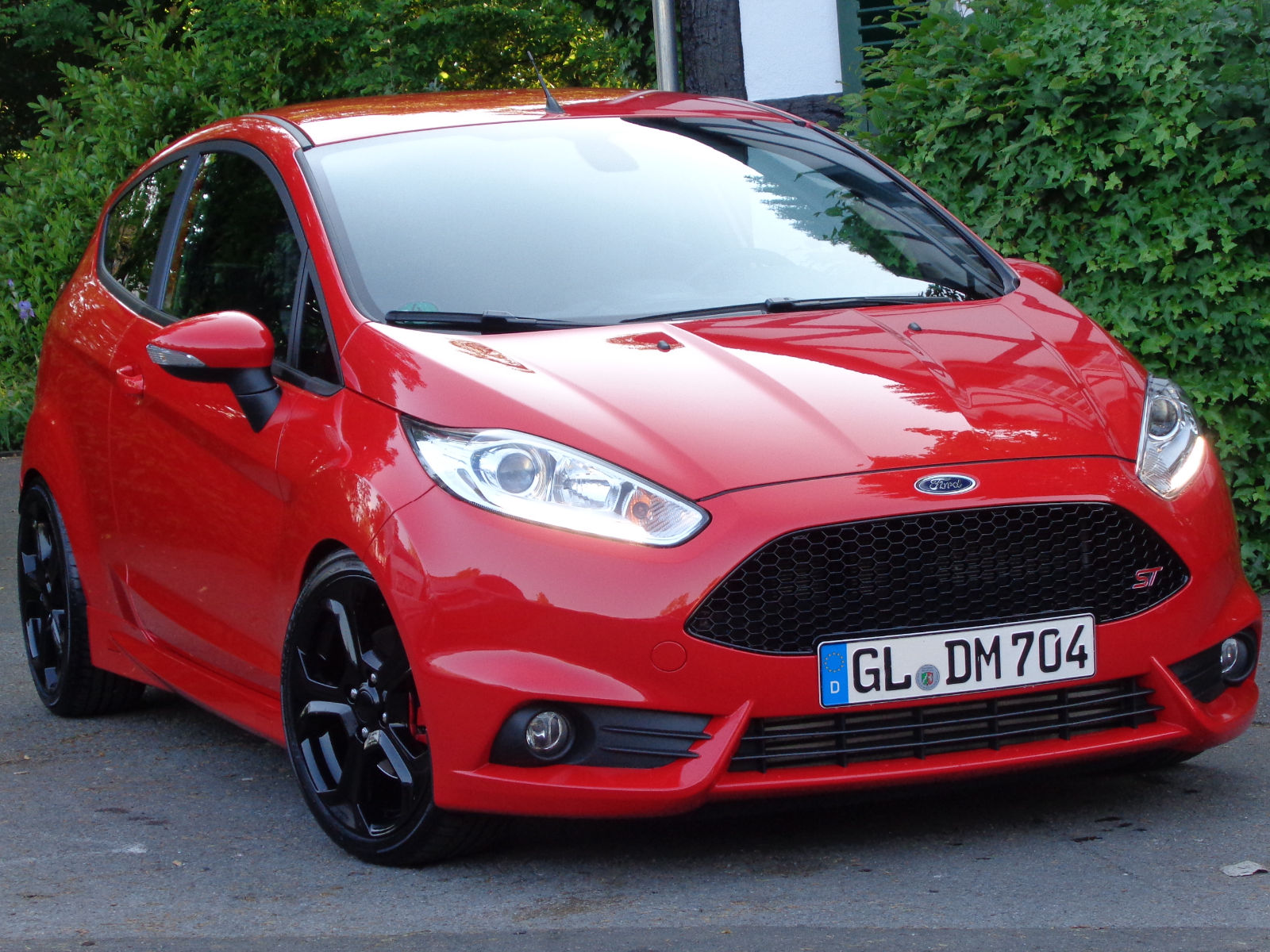 Left hand drive FORD FIESTA 1.6 ST ECOBOOST