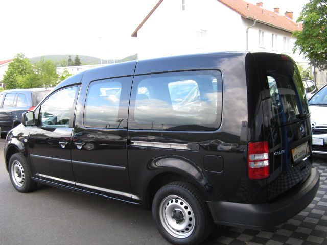 lhd car VOLKSWAGEN CADDY (01/02/2011) - 