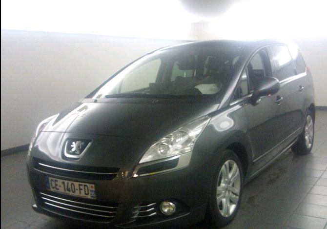 lhd PEUGEOT 5008 (24/09/2012) - 