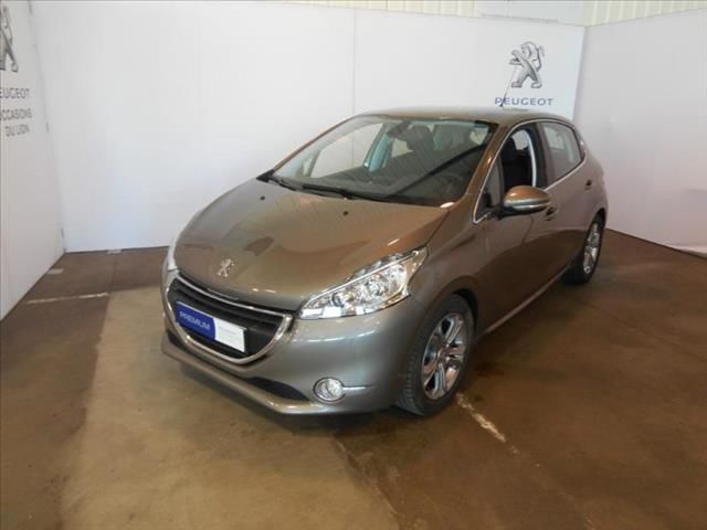 PEUGEOT 208 (01/03/2015) - 