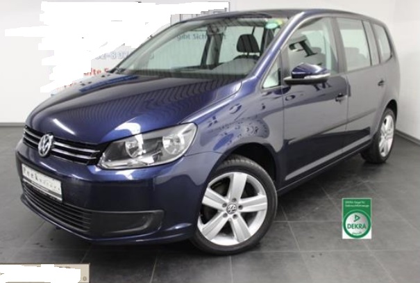 lhd VOLKSWAGEN TOURAN (01/09/2010) - 