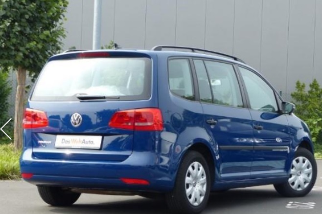 VOLKSWAGEN TOURAN (01/03/2012) - 