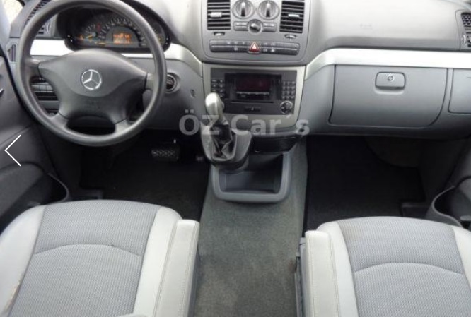 left hand drive MERCEDES VIANO (01/05/2006) -  