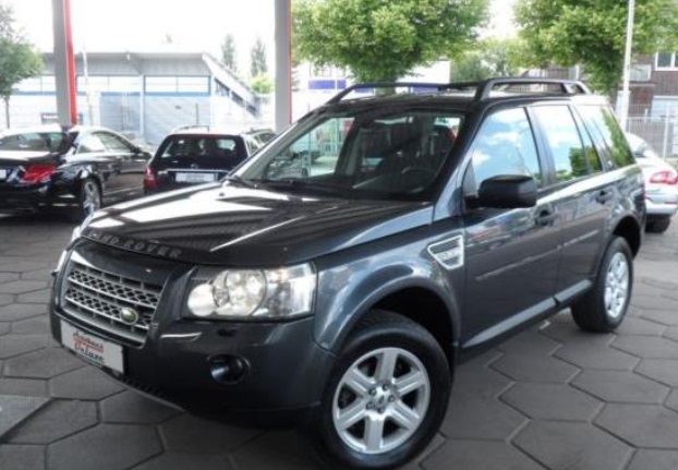 Left hand drive LANDROVER FREELANDER 2.2 TD4 XS 4X4