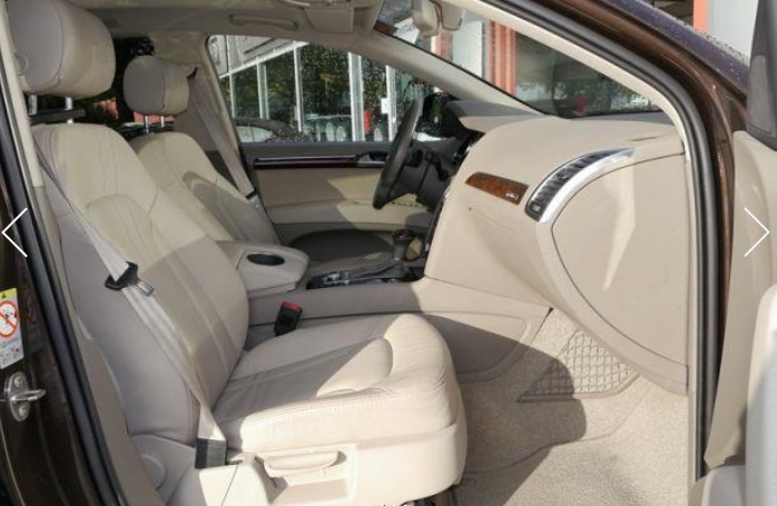 Left hand drive car AUDI Q7 (01/05/2012) - 