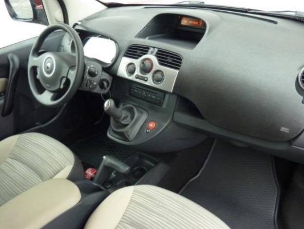 Left hand drive car RENAULT KANGOO (01/01/2012) - 