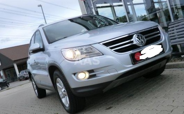 Left hand drive VOLKSWAGEN TIGUAN 2.0 TDI 4MOTION TRACK & FIELD