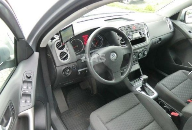 Left hand drive car VOLKSWAGEN TIGUAN (01/07/2008) - 