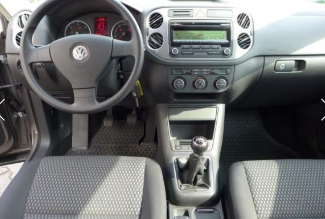 Left hand drive car VOLKSWAGEN TIGUAN (01/04/2009) - 