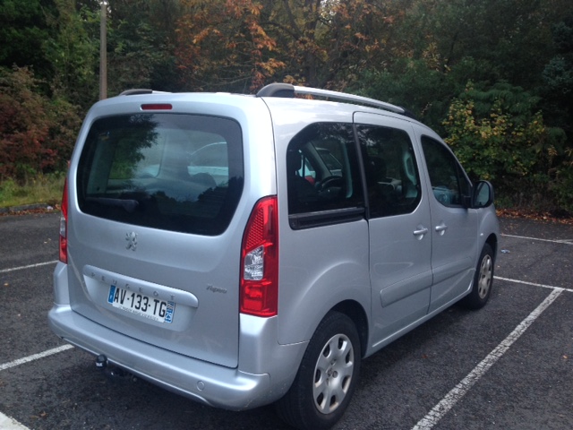 Left hand drive PEUGEOT PARTNER 1.6 HDI TEPEE FRENCH REGISTERED