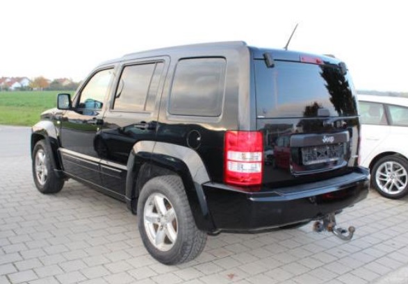 Left hand drive JEEP CHEROKEE 2.8 CRD 4X4 SPORT 