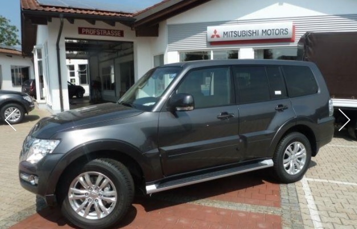 Left hand drive car MITSUBISHI PAJERO (01/08/2015) - 