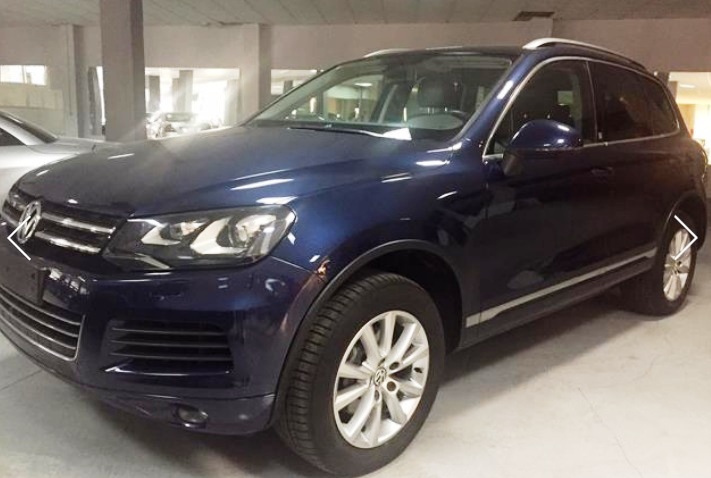 Left hand drive VOLKSWAGEN TOUAREG 3.0 TDI V6 BMT PREMIUM 4X4 SPANISH REGISTERED