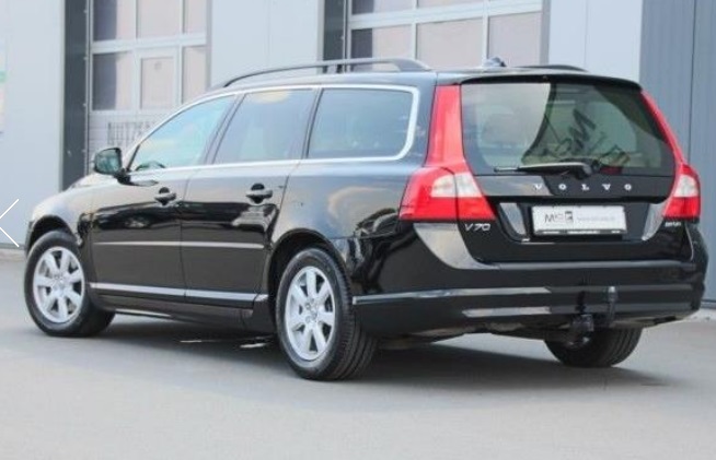 Left hand drive VOLVO V70 2.0 T BI-FUEL CNG MOMENTUM