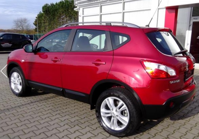 Left hand drive car NISSAN QASHQAI (01/12/2012) - 