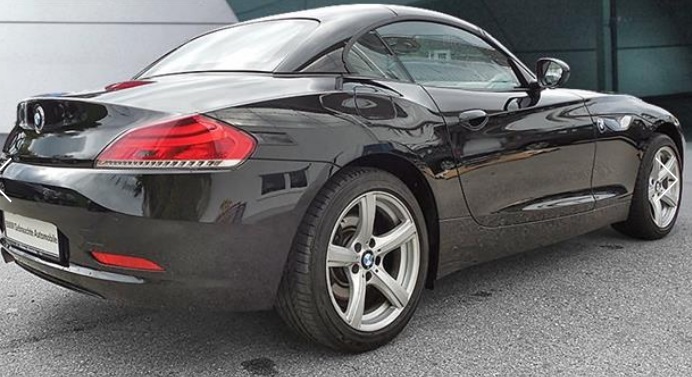 BMW Z4 (01/04/2011) - 