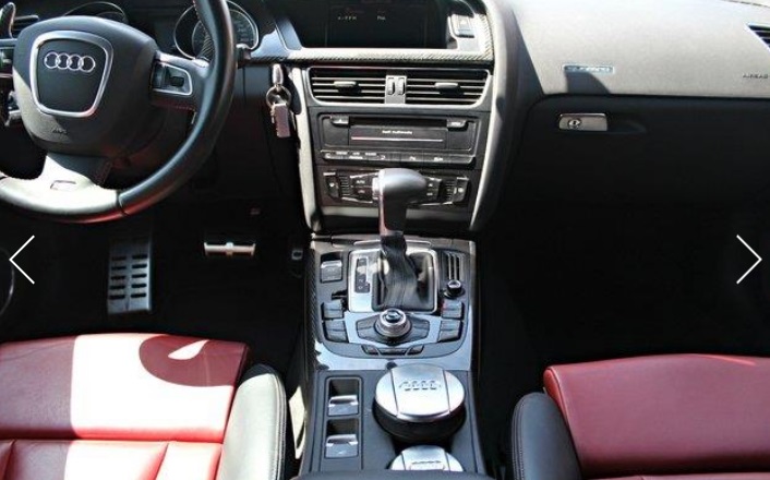 Left hand drive car AUDI S5 (01/09/2010) - 