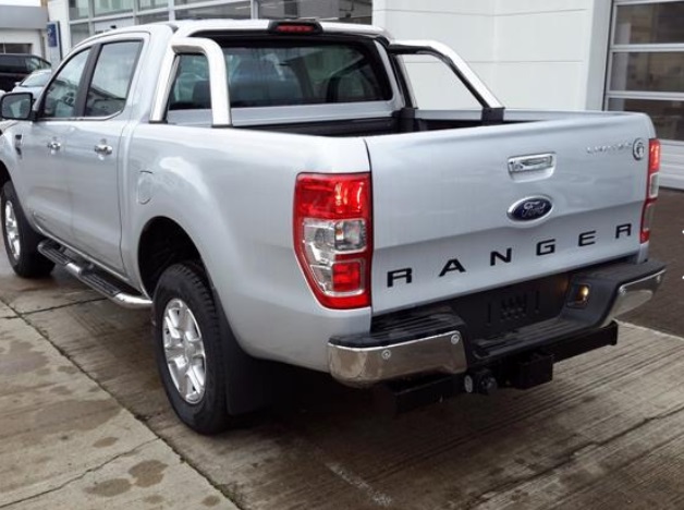 Left hand drive car FORD RANGER (01/11/2015) - 