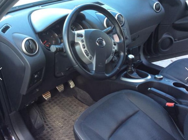 Left hand drive car NISSAN QASHQAI (01/09/2011) - 