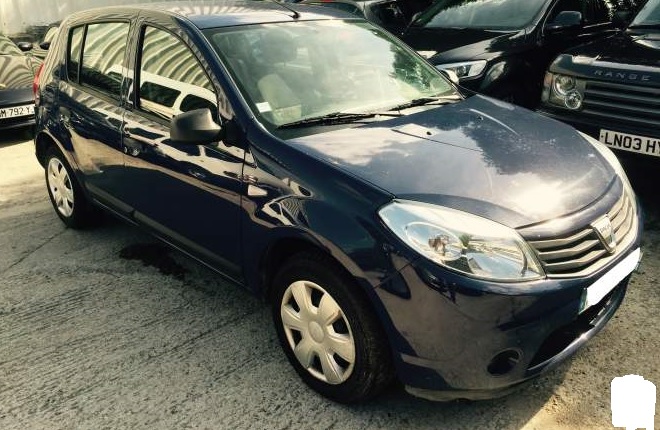 Left hand drive DACIA SANDERO 1.4L FRENCH REGISTERED