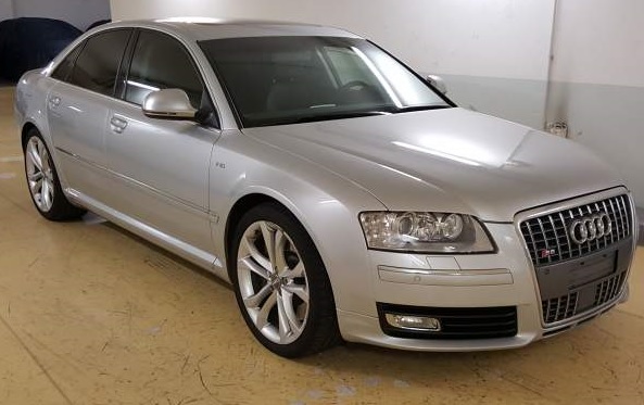 lhd AUDI S8 (01/03/2008) - 