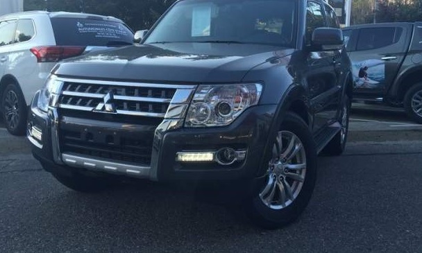 MITSUBISHI PAJERO (03/12/2015) - 