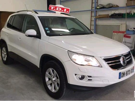 VOLKSWAGEN TIGUAN (01/12/2010) - 