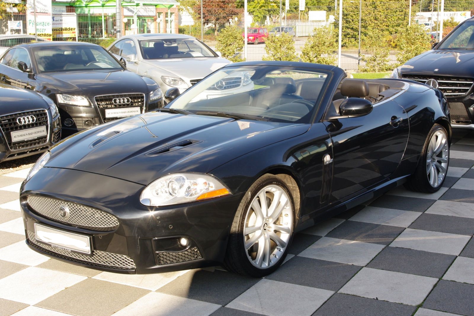 Left hand drive car JAGUAR XKR (01/04/2007) - 