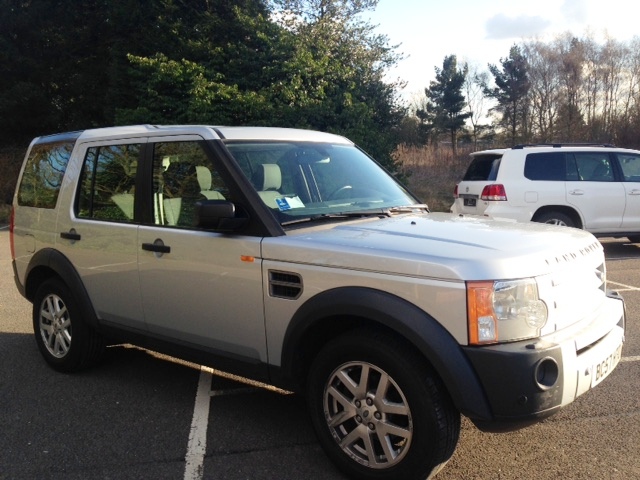 Left hand drive LANDROVER DISCOVERY DISCOVERY 3 2.7 TDV6 XS 4X4 7 SEATS UK REGISTERED