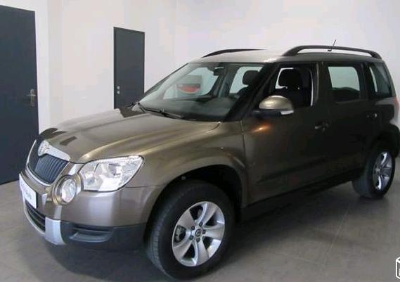 Left hand drive SKODA YETI 2.0 TDI 140 AMBITION FRENCH REG