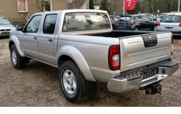 lhd car NISSAN NAVARA (01/06/2004) - 