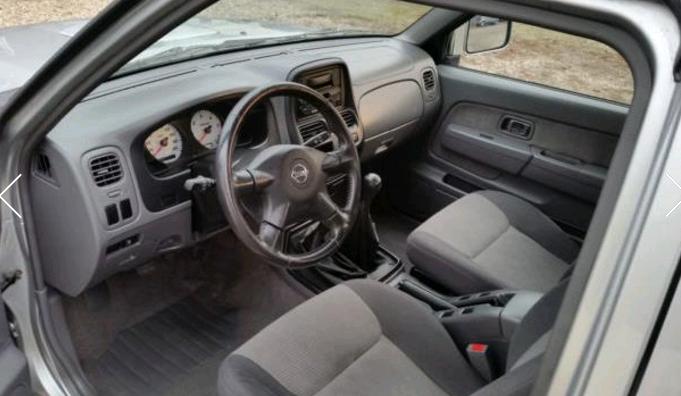 Left hand drive car NISSAN NAVARA (01/06/2004) - 