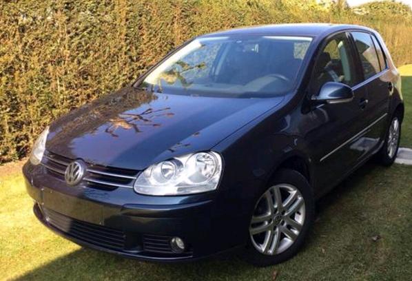 VOLKSWAGEN GOLF (01/10/2009) - 