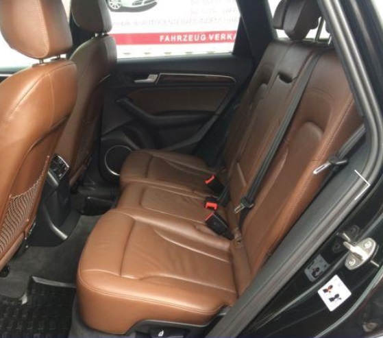 left hand drive AUDI Q5 (01/03/2015) -  