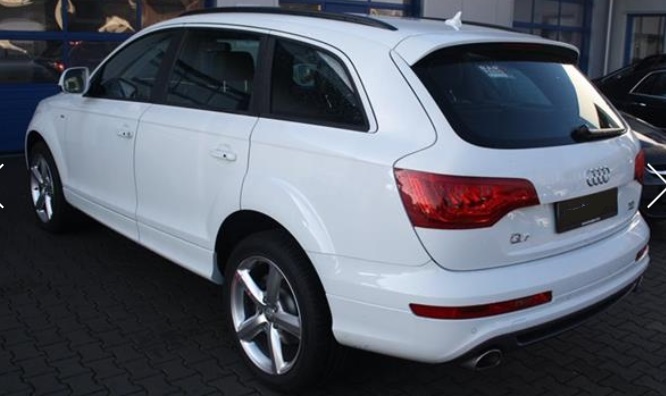 AUDI Q7 (01/06/2015) - 