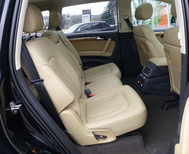 left hand drive AUDI Q7 (01/01/2015) -  