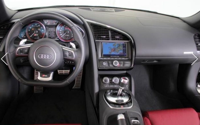 left hand drive AUDI R8 (01/02/2015) -  