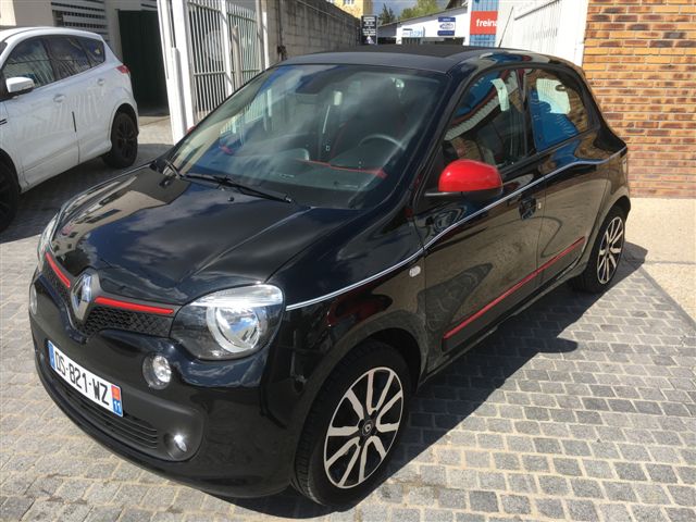 Left hand drive RENAULT TWINGO 90 INTENS FRENCH REG