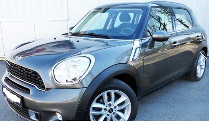 Left hand drive MINI COUNTRYMAN COPPER SD COUNTRYMAN