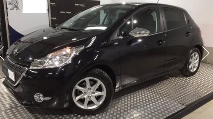 PEUGEOT 208 (01/05/2015) - 