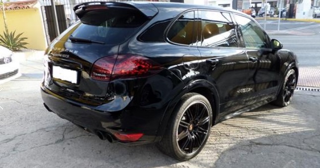 PORSCHE CAYENNE (01/01/2013) - 