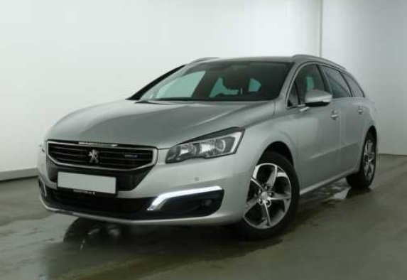 Left hand drive PEUGEOT 508 SW HDi150