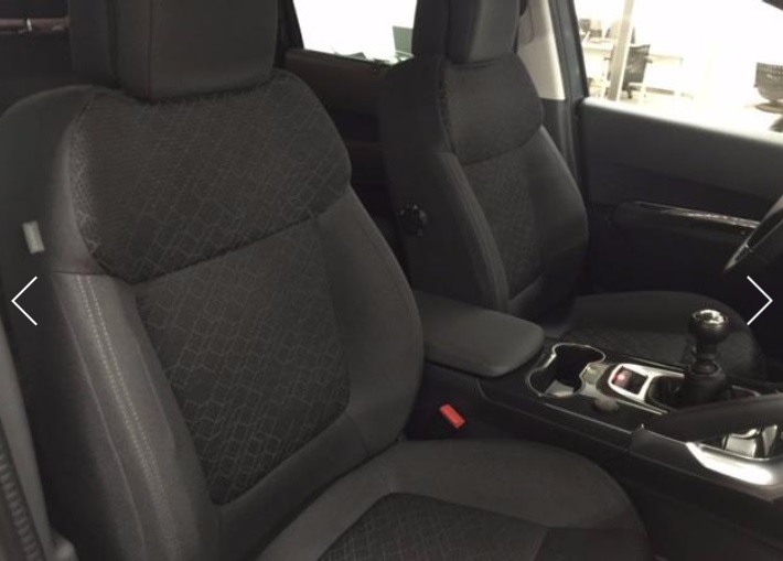 Left hand drive car PEUGEOT 3008 (01/06/2015) - 