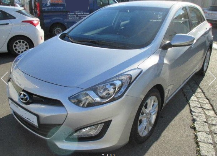 Left hand drive HYUNDAI i30 1.6 CRDi Fifa World Cup Edition 