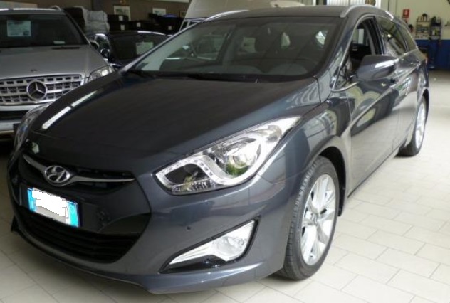 HYUNDAI i40 (01/04/2015) - 