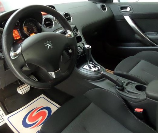 left hand drive PEUGEOT RCZ (01/06/2011) -  