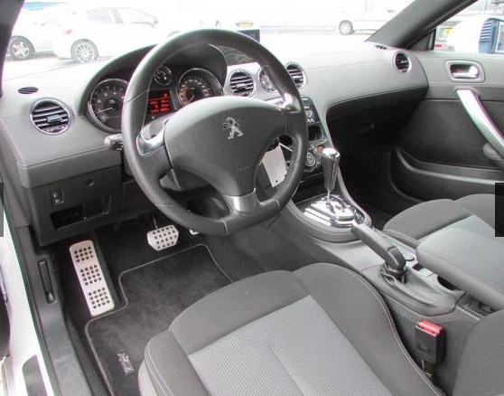 Left hand drive PEUGEOT RCZ 1.6