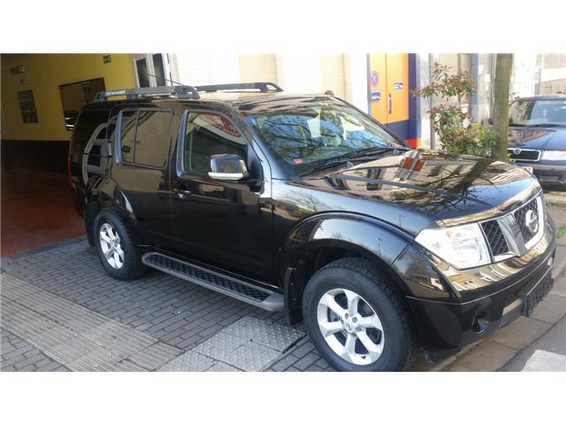 Left hand drive NISSAN PATHFINDER 2.5 DCI 7 SEATS